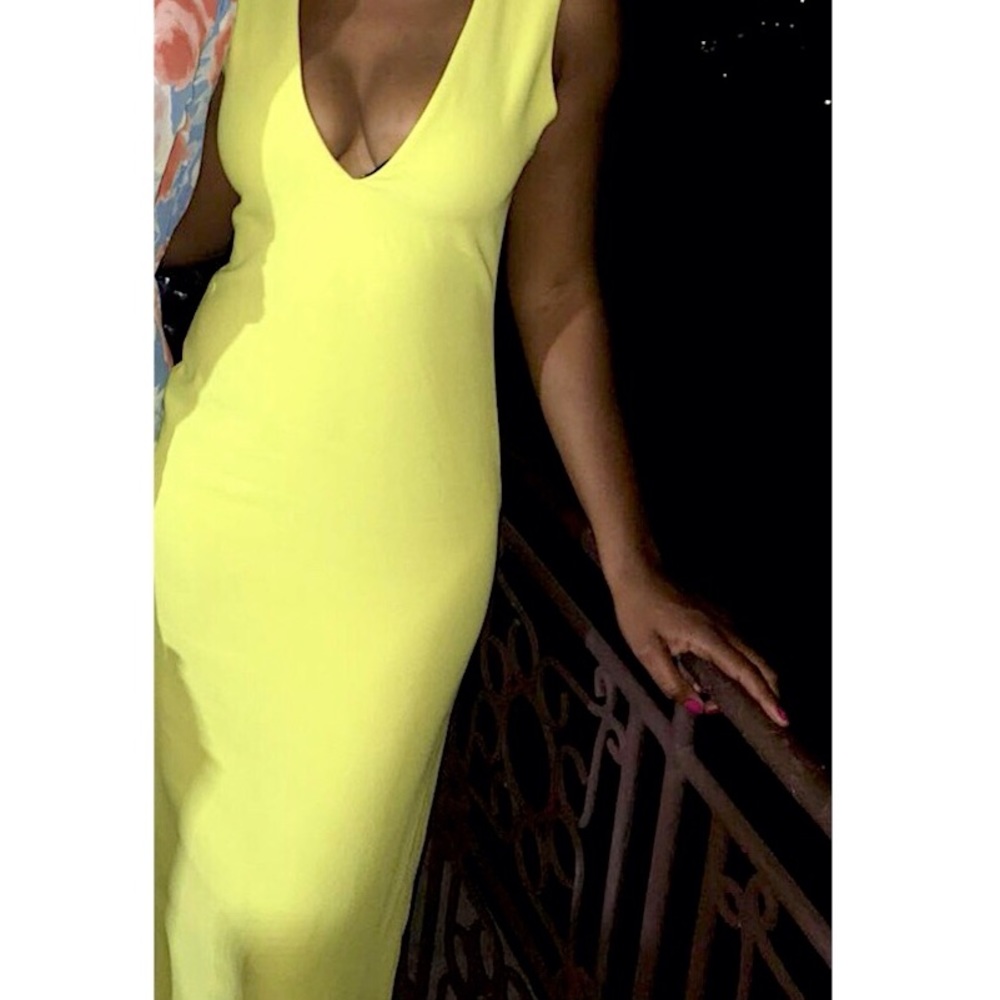 🔥Worn only once🔥Rubber Ducky yellow maxi dress!